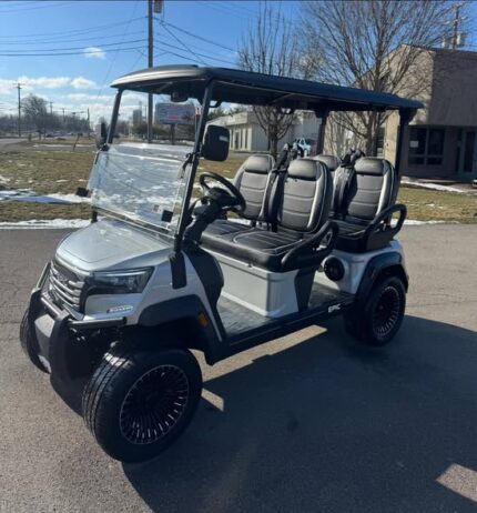2026 EPIC E40FX LITHIUM GOLF CART BRAND NEW